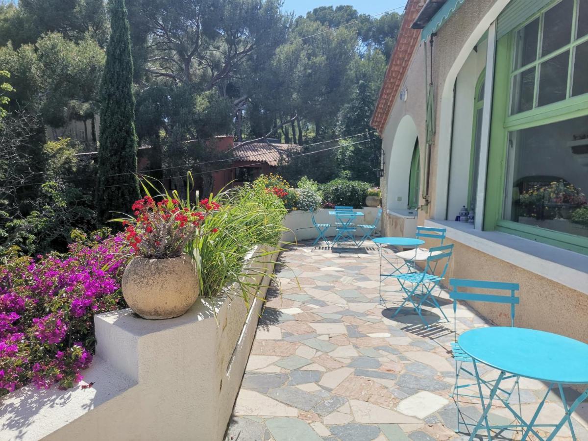 Cassis Hostel Hostel